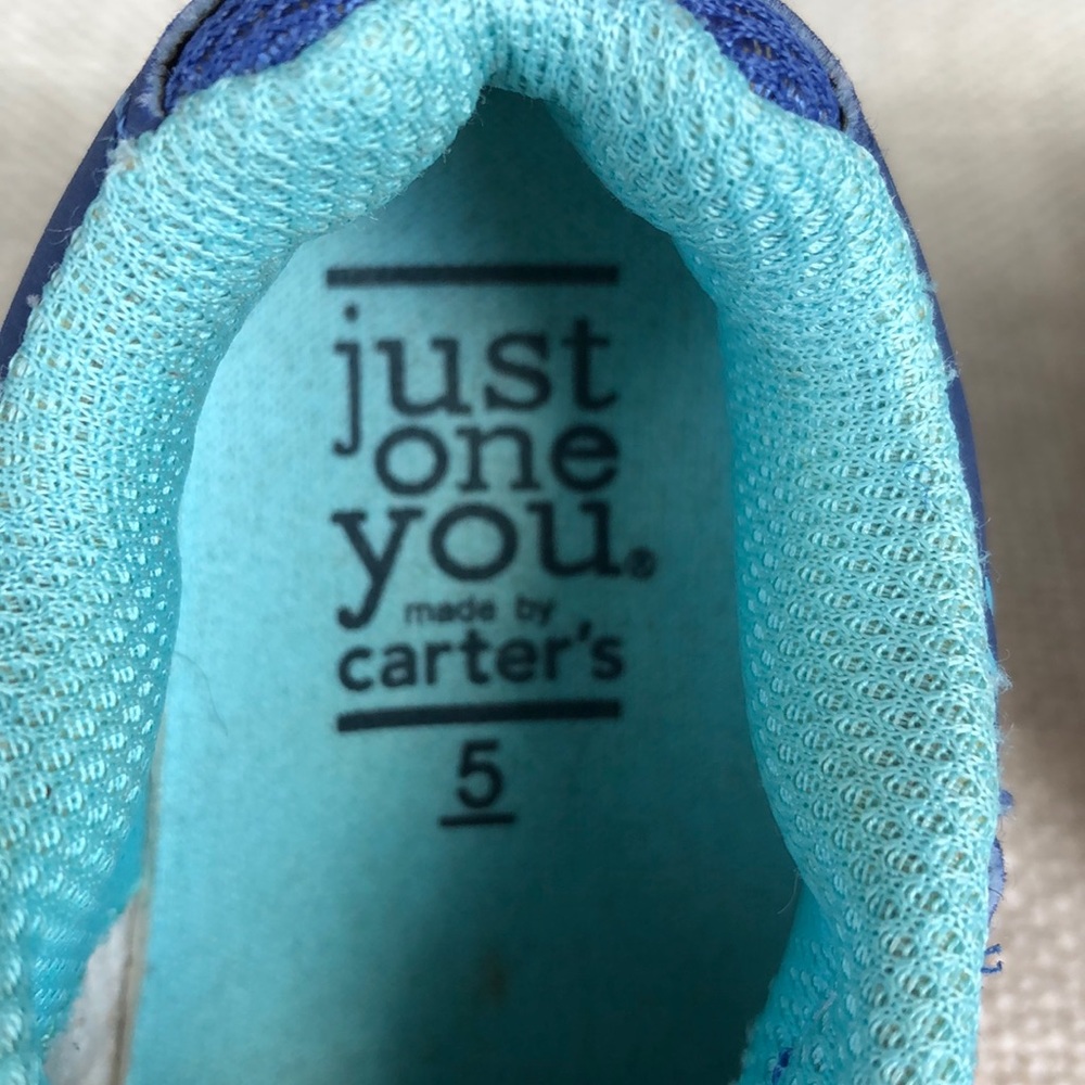 Carter’s. Size 5. - Picture 7 of 7